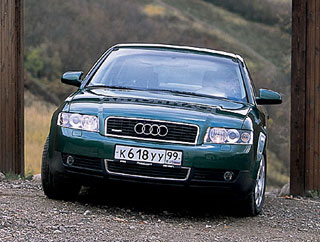 Audi A4. - Audi A4 3.0 Quattro /12 100 