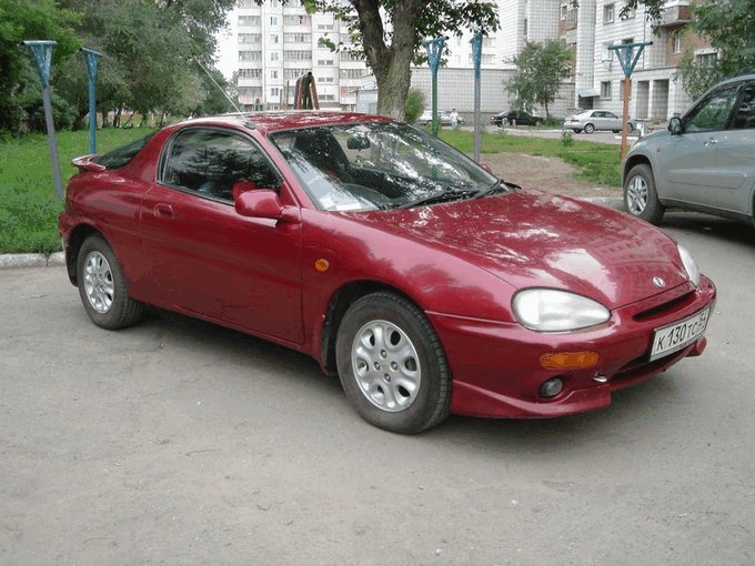Mazda Eunos 800 2.5 i